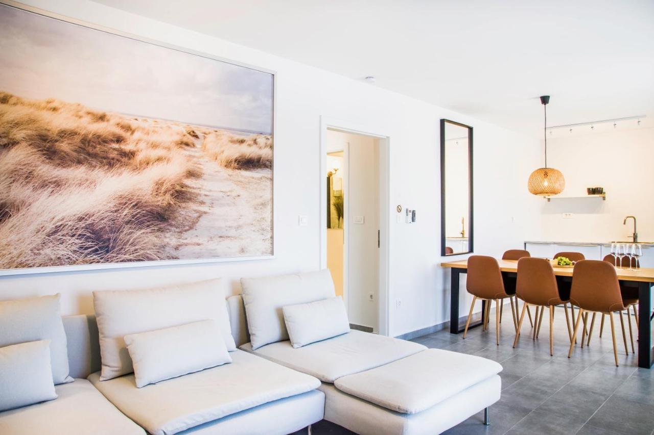 The Grande - Huge Terrace - Amazing Sea Views - Tastefully Furnished - Access To Rooftop Terrace And Gym - Hillside Apartments Rogoznica Rogoznica  Dış mekan fotoğraf