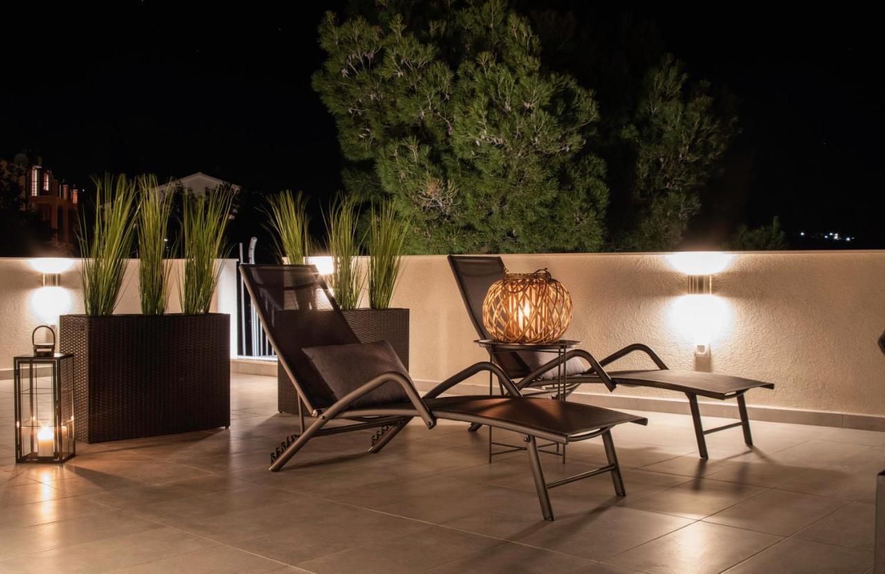 The Grande - Huge Terrace - Amazing Sea Views - Tastefully Furnished - Access To Rooftop Terrace And Gym - Hillside Apartments Rogoznica Rogoznica  Dış mekan fotoğraf